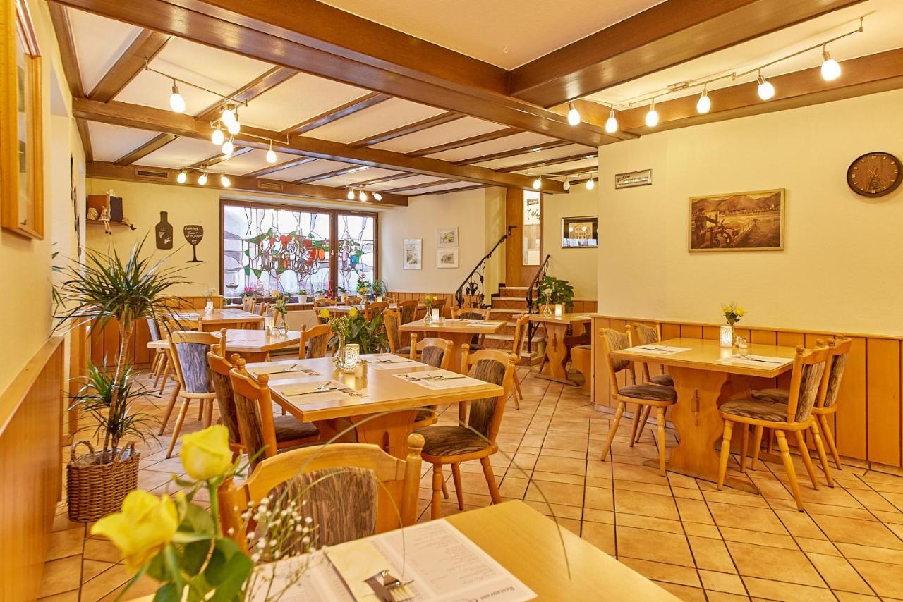 Hotel-Restaurant Ehses Zeltingen-Rachtig Bagian luar foto